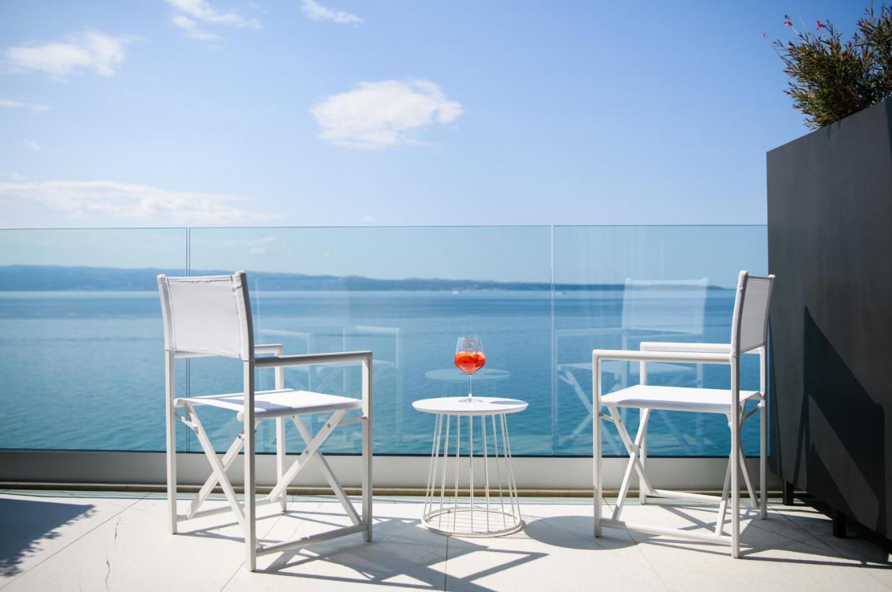 Gallery Luxury Suites & Rooms-Only Adults Apartman